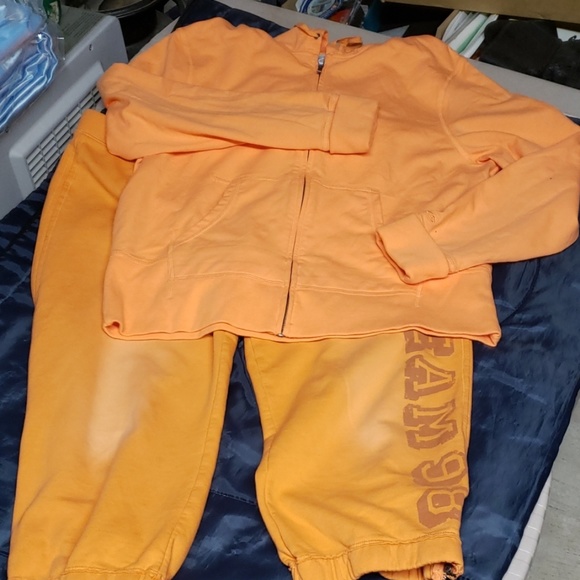 champion sweatsuit orange